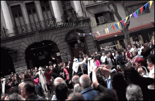 Ballet Ikram bailando con la gente