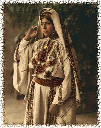 Ramallah - رام الله: Una mujer de Ramallah a principios del Siglo 20